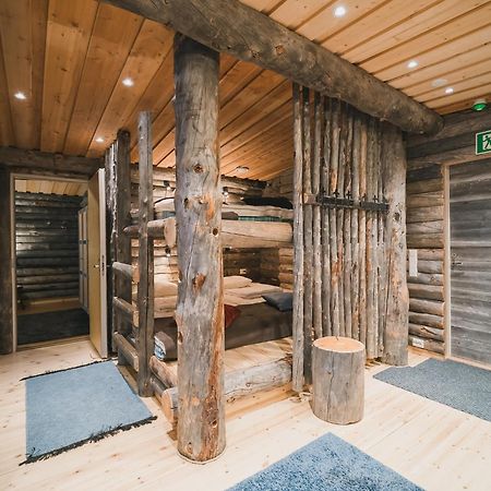 Fell Centre Kiilopaeae, Hotelli Niilanpaeae Сааріселькя Екстер'єр фото